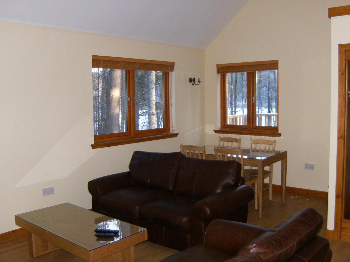 Cairngorm Lodges Абойн Экстерьер фото